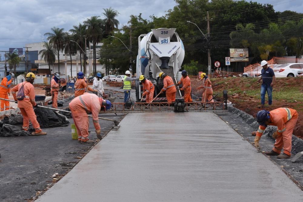 Capa da notícia: Obras de duplicação seguem no trecho 6 da Epig